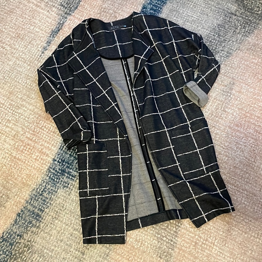 Lightweight sweater jacket